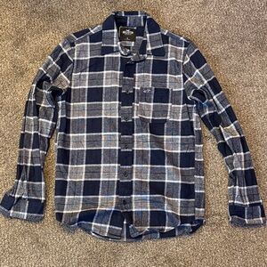 Hollister Men's Blue and Gray Plaid Shirt